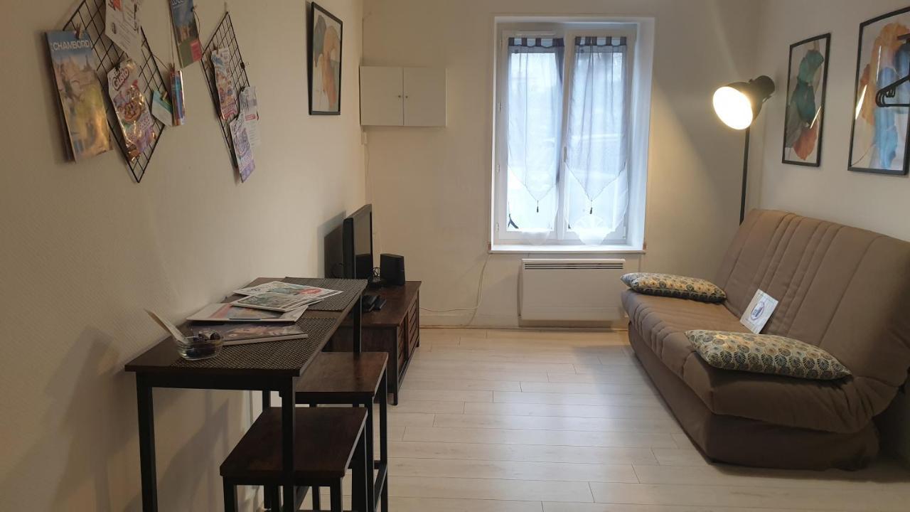 Studio Meuble Et Equipe Ingre Ngoại thất bức ảnh