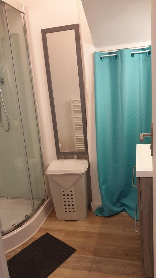 Studio Meuble Et Equipe Ingre Ngoại thất bức ảnh