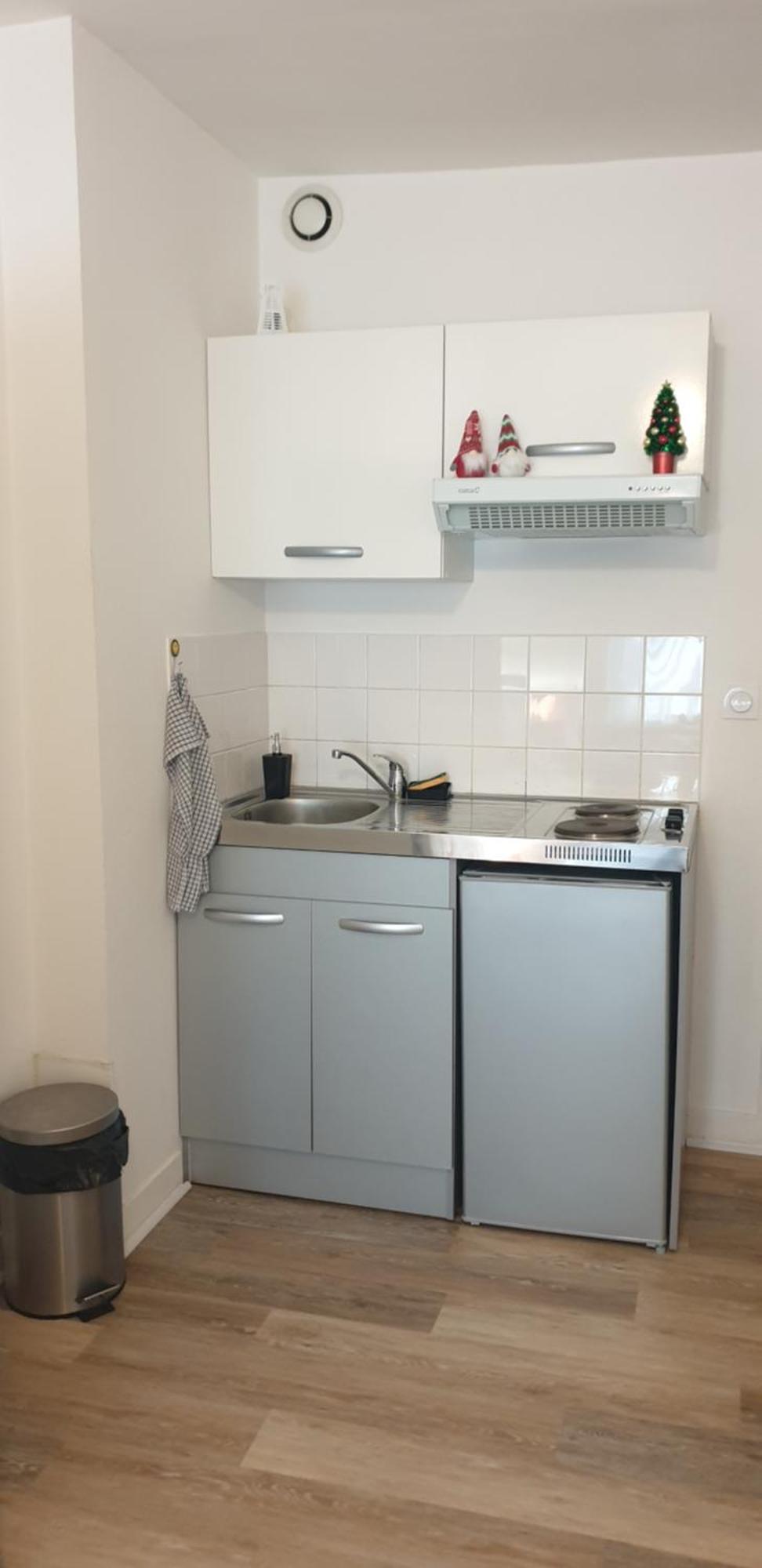 Studio Meuble Et Equipe Ingre Ngoại thất bức ảnh